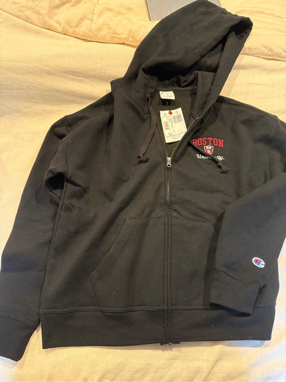 Boston University official frm campus store. NWT Champion black Full-Zip Hoodie